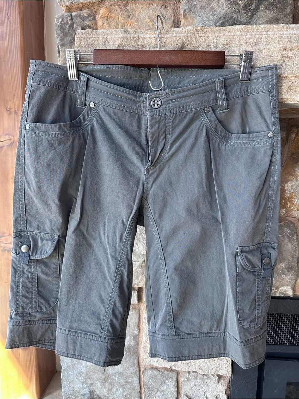 Kuhl Women's Athletic Cargo Shorts in Slate Gray
